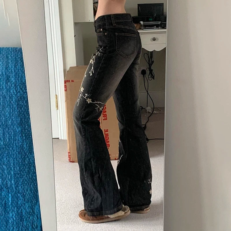 Weekeep Floral Embroidery Jeans Vintage 2000s Low Rise Flared Jeans Women Retro y2k Baggy Denim Pants High Street Basic Trousers